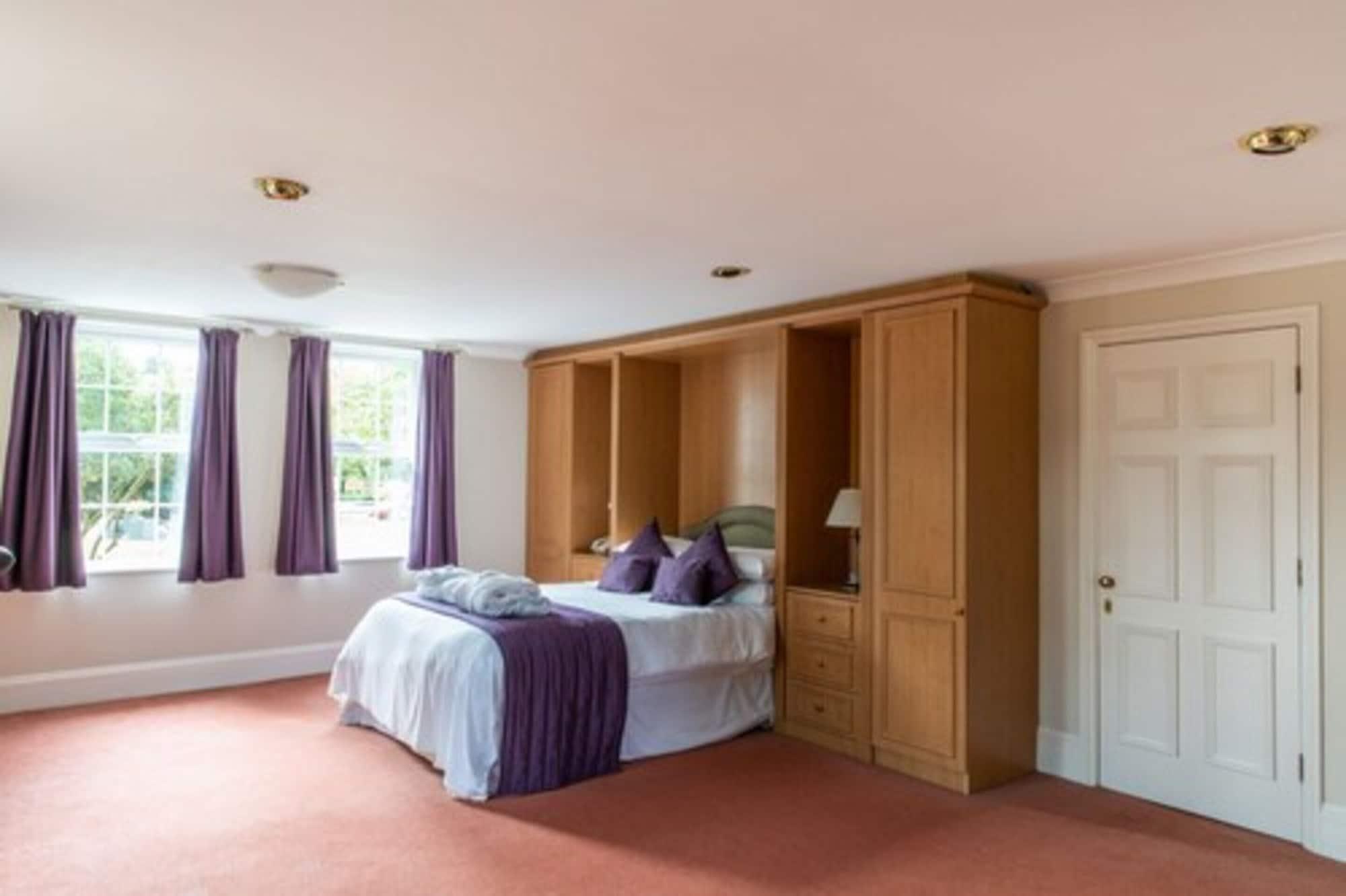 Woodland Manor Hotel Bedford Kültér fotó