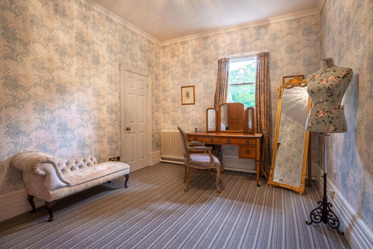 Woodland Manor Hotel Bedford Kültér fotó