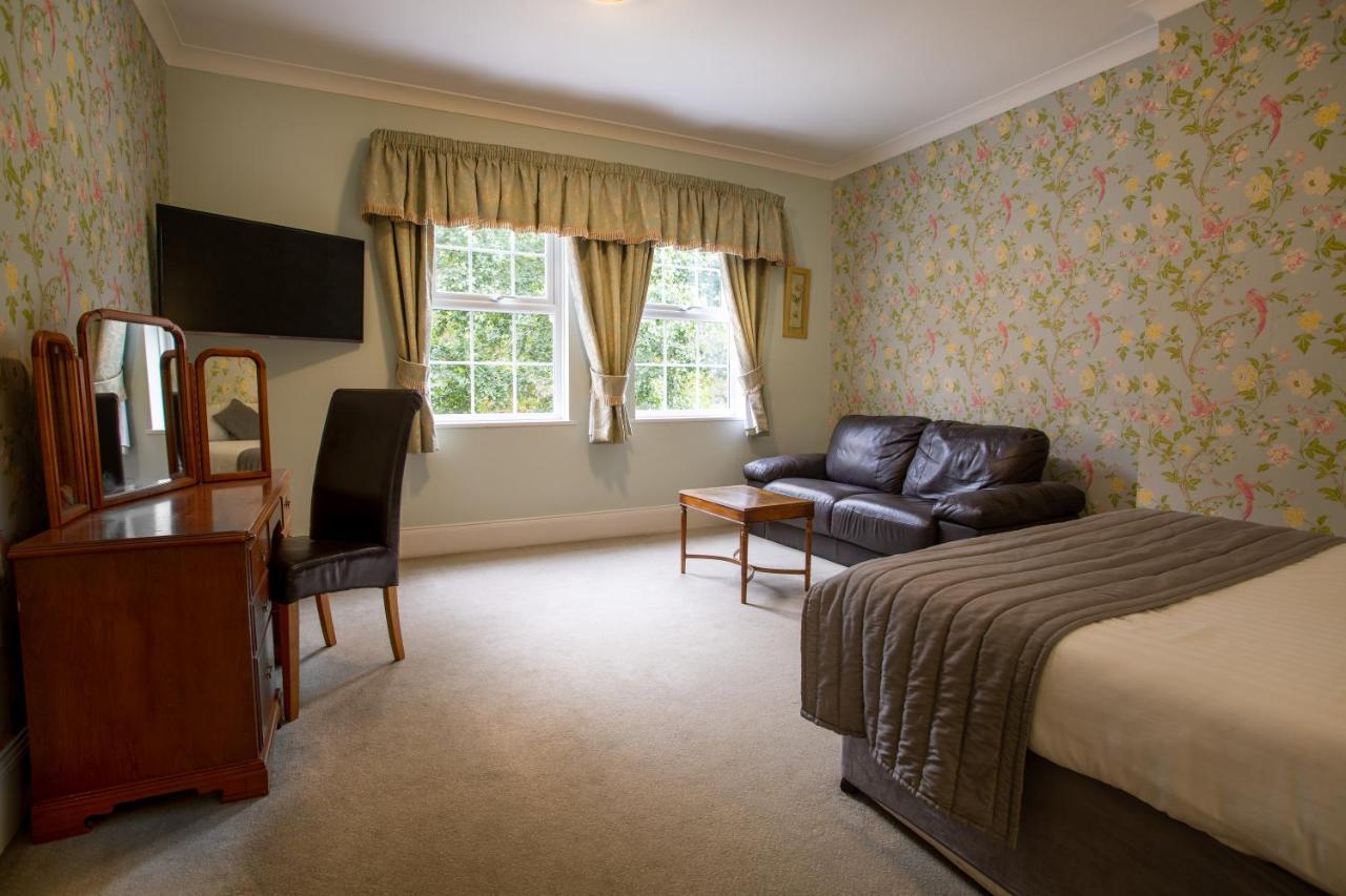 Woodland Manor Hotel Bedford Kültér fotó
